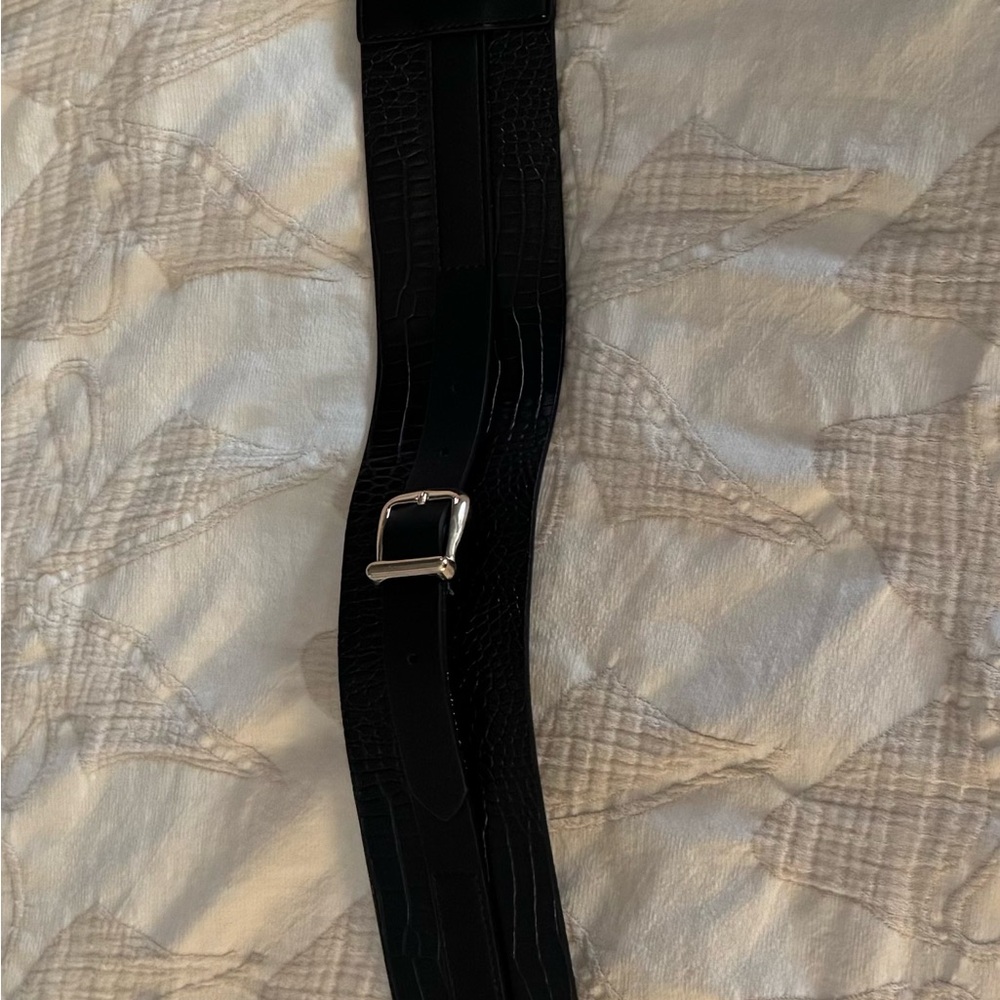 Elegant Black Women's Belt